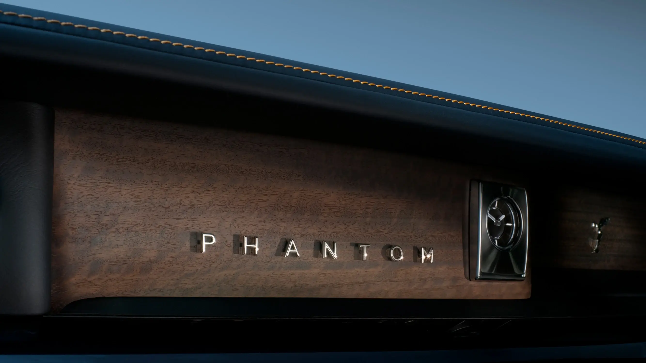 Phantom Brand Signature